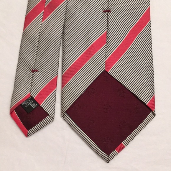 Giorgio Armani 100% silk tie. Brand new wo tag - Picture 4 of 4